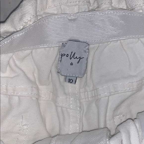 Princess Polly paper bag shorts - Picture 3 of 4